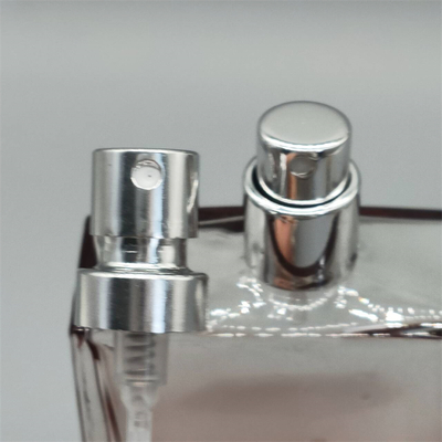 خرید دریچه پمپ عطر لوکس برای خطوط زیبایی با طراحی ظریف و ویژگی های کار بدون مشکل تولید آنلاین